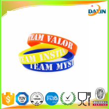 Wholesale Custom Silicone Rubber Wristband and Bracelet for Promotion